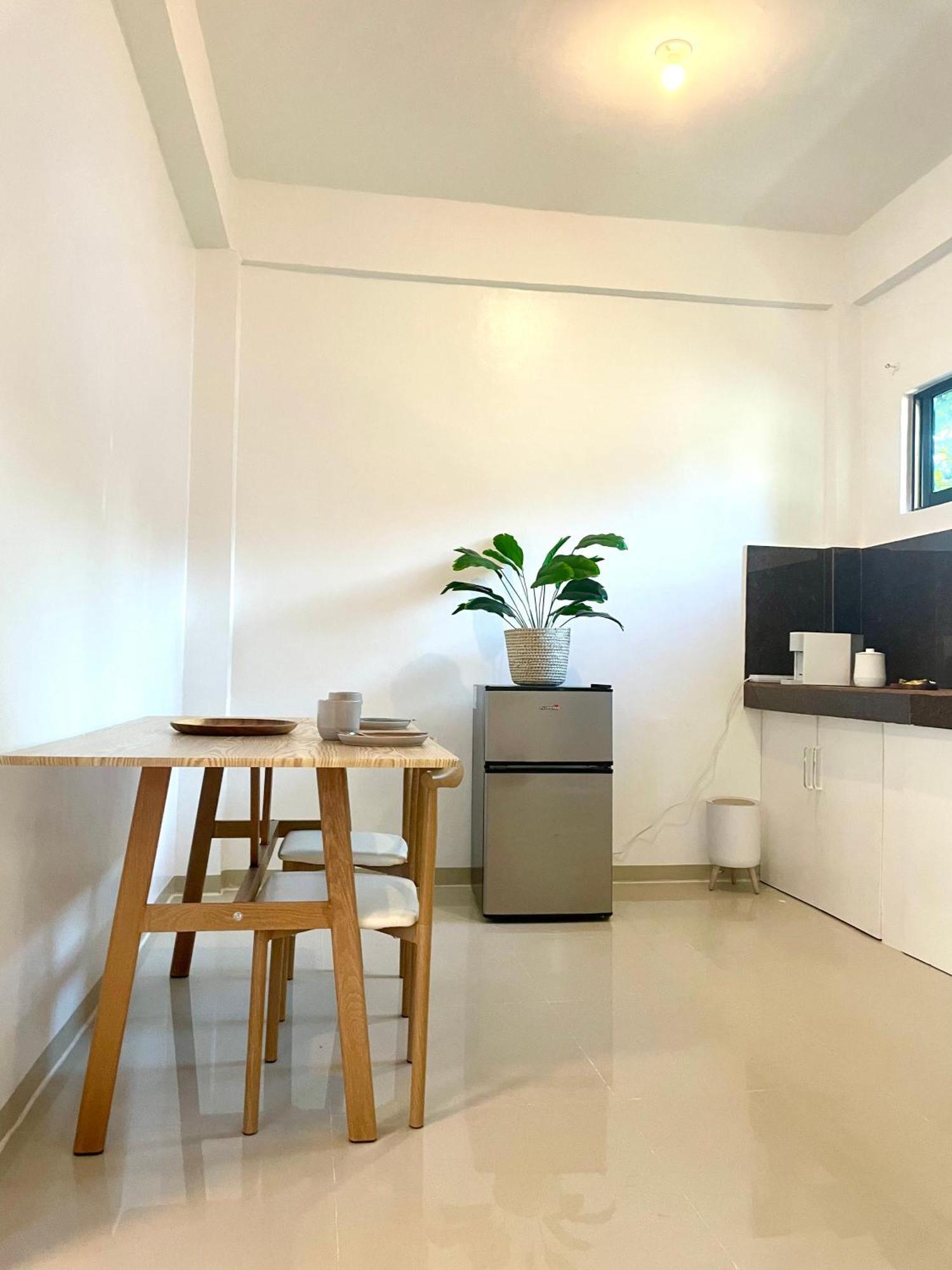 Namal Apartelle - Free Scooter & Gym Access El Nido Eksteriør billede