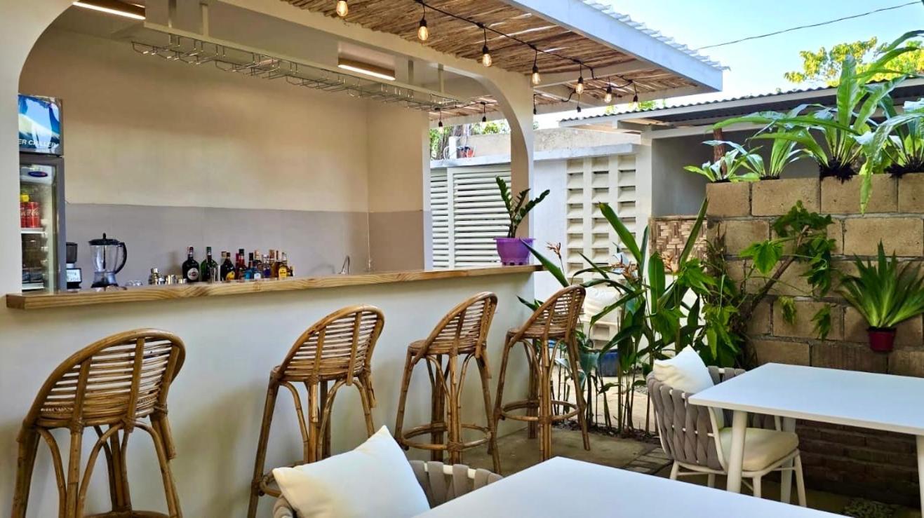 Namal Apartelle - Free Scooter & Gym Access El Nido Eksteriør billede